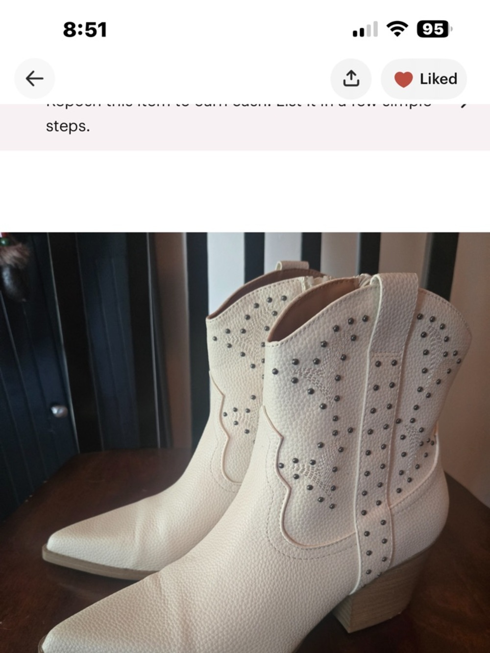 Universal Thread Cream White Studded Western Ankle Boots